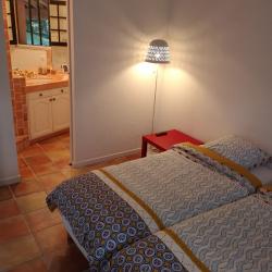 Slaapkamer aan de kant van de inkom