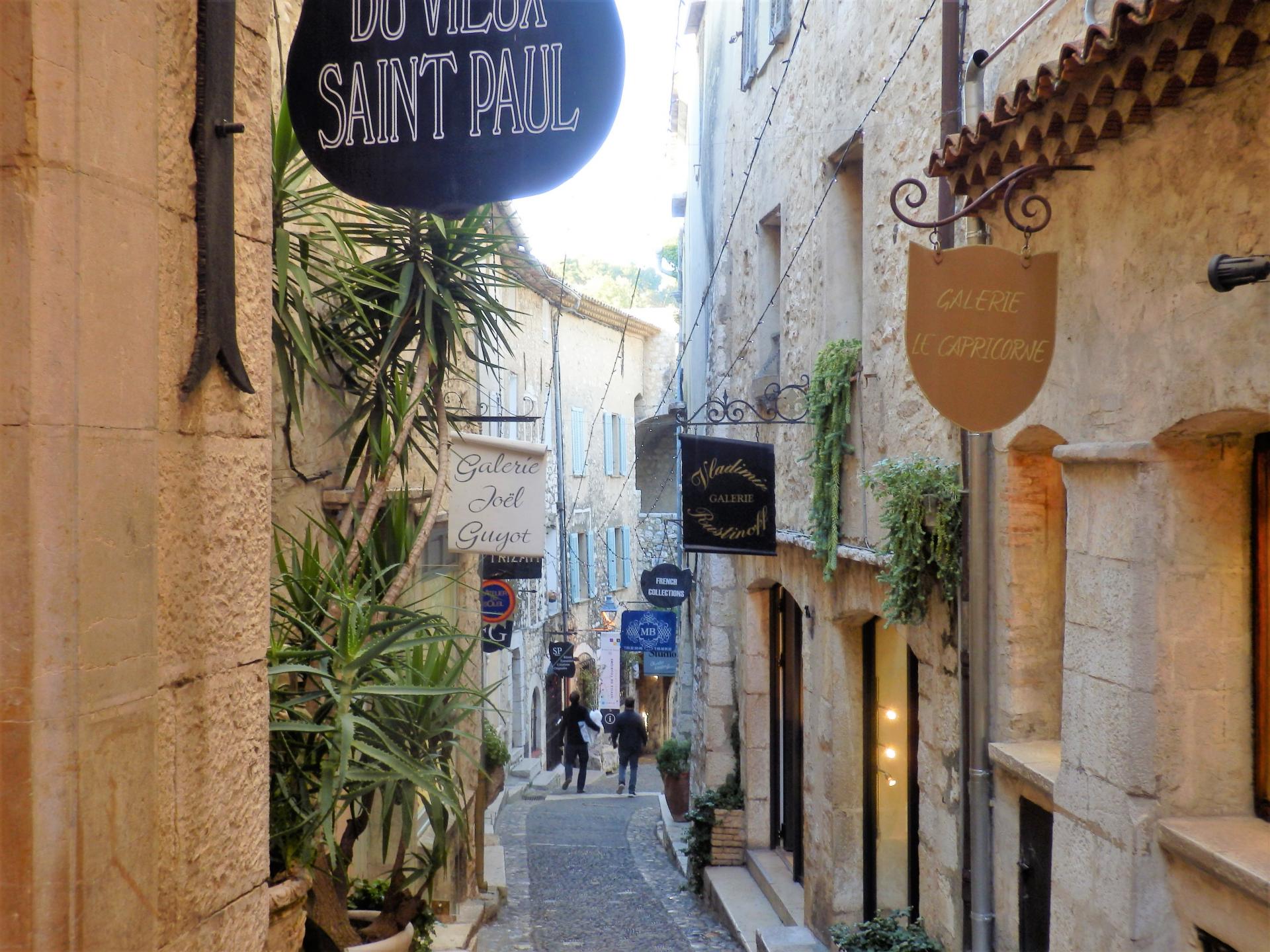 visitez Saint-Paul de Vence au départ de la maison de vacances