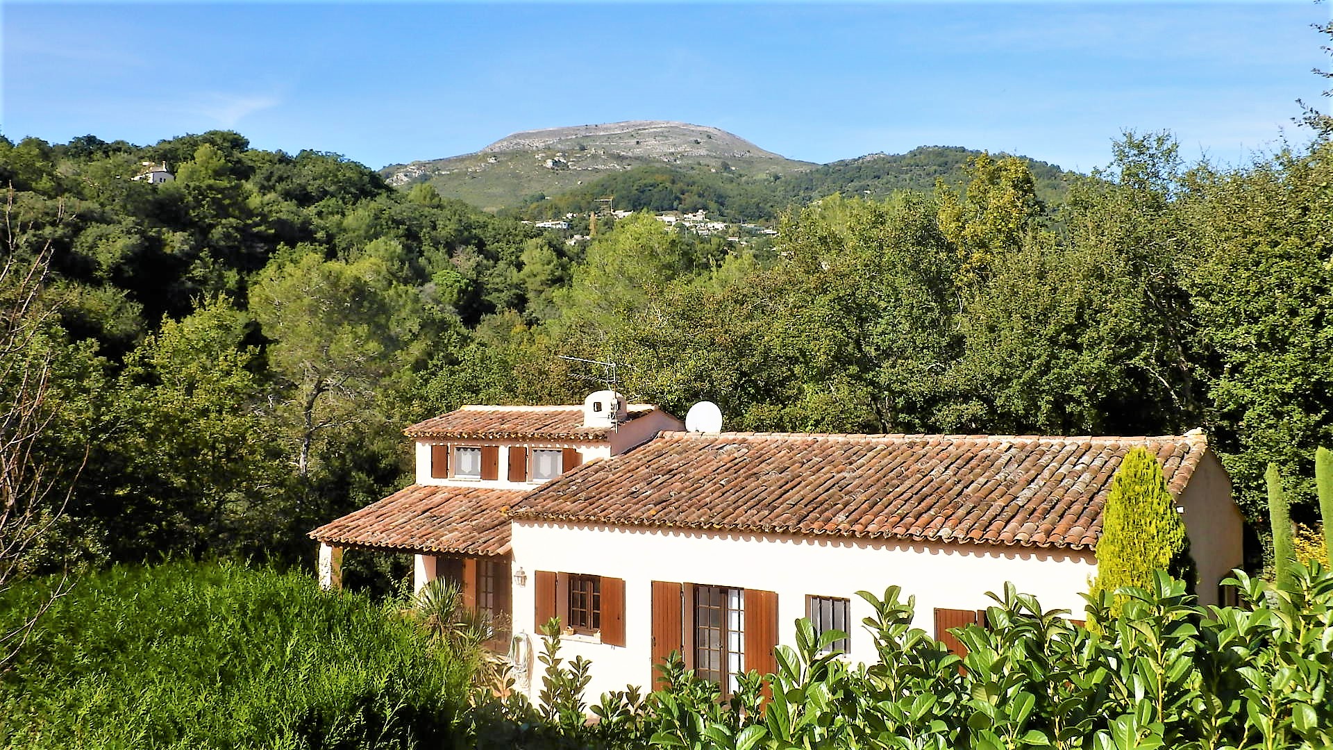 Extérieur de la maison de vacances SINE TEMPORE VENCE