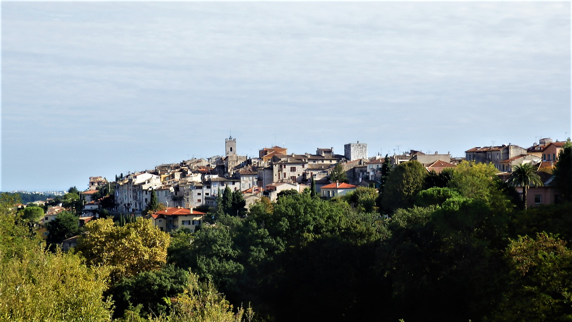 visitez Vence au départ de la maison de vacances