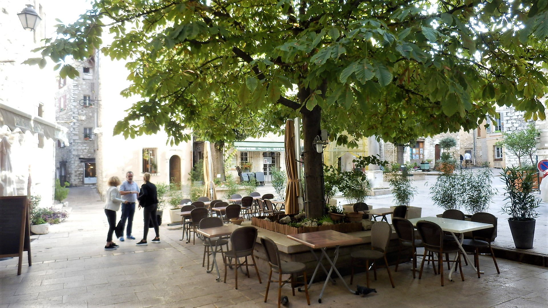 visitez Vence au départ de la maison de vacances