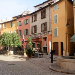 visitez Vence au départ de la maison de vacances