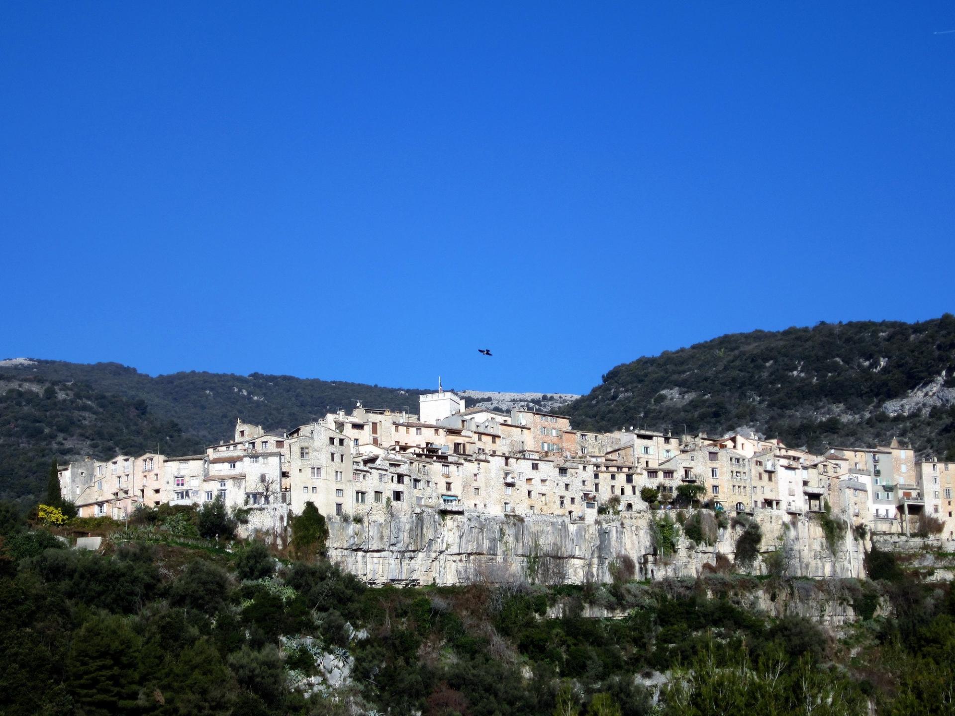 visitez Tourrettes-sur-Loup au départ de la maison de vacances