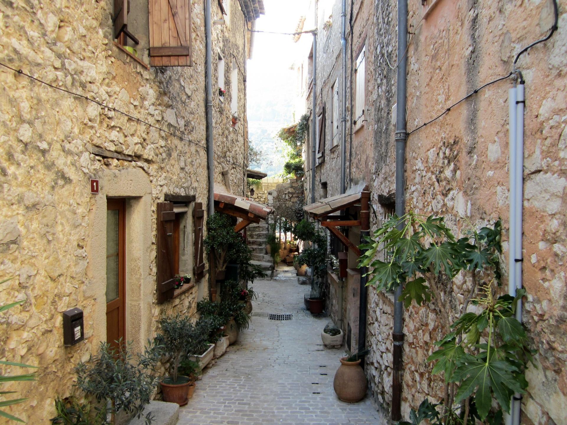 visitez Tourrettes-sur-Loup au départ de la maison de vacances