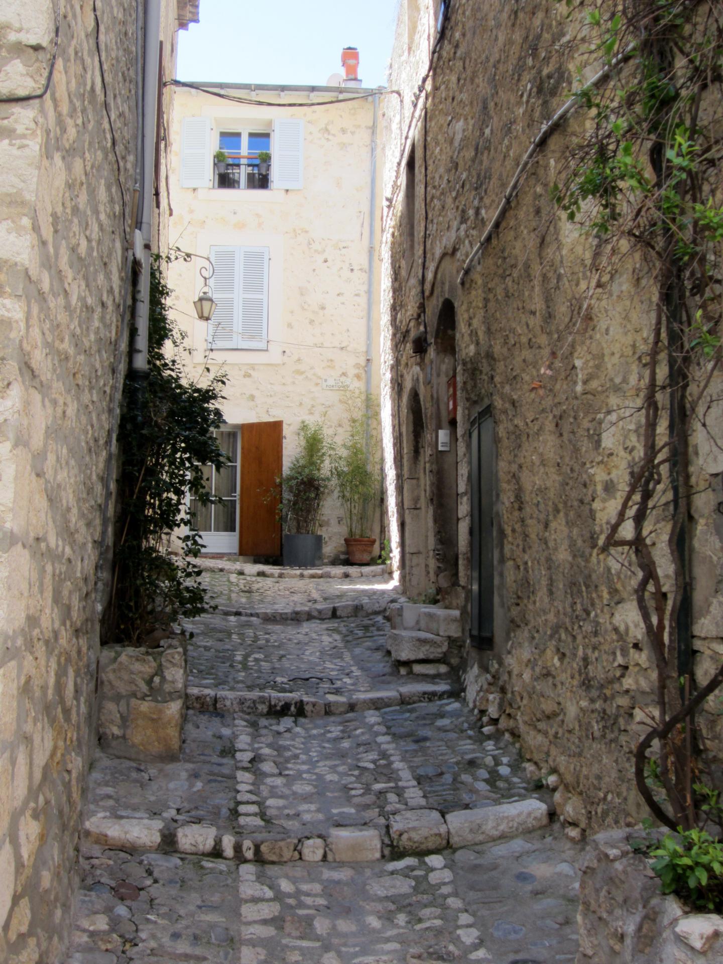 visitez Vence au départ de la maison de vacances